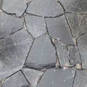 Natural black quartzite free-form loose stone cladding in various sizes