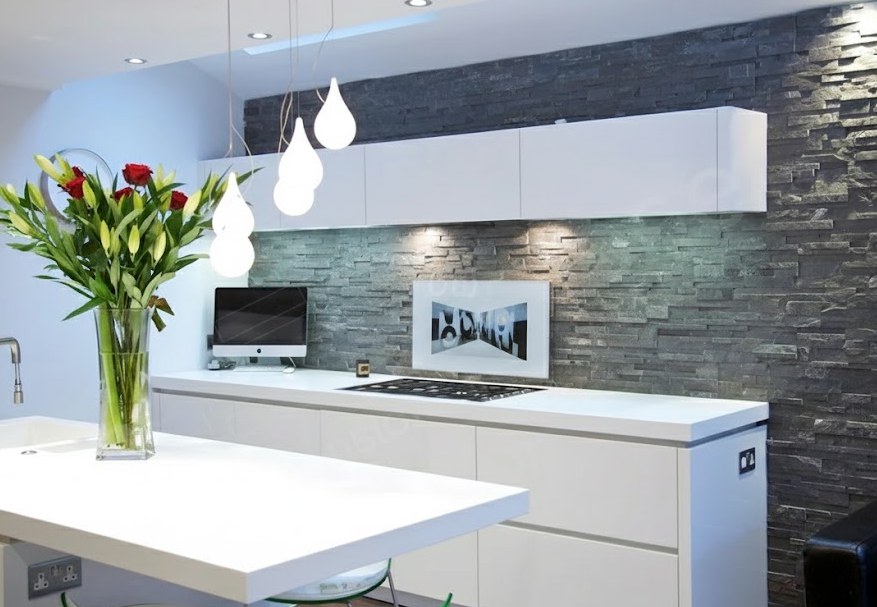 Stylish stacked stone backsplash ideas for a modern kitchen design