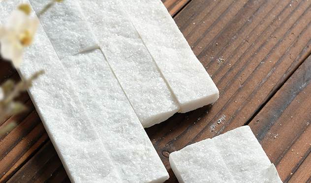 White quartzite natural stacked stone panel for wall cladding
